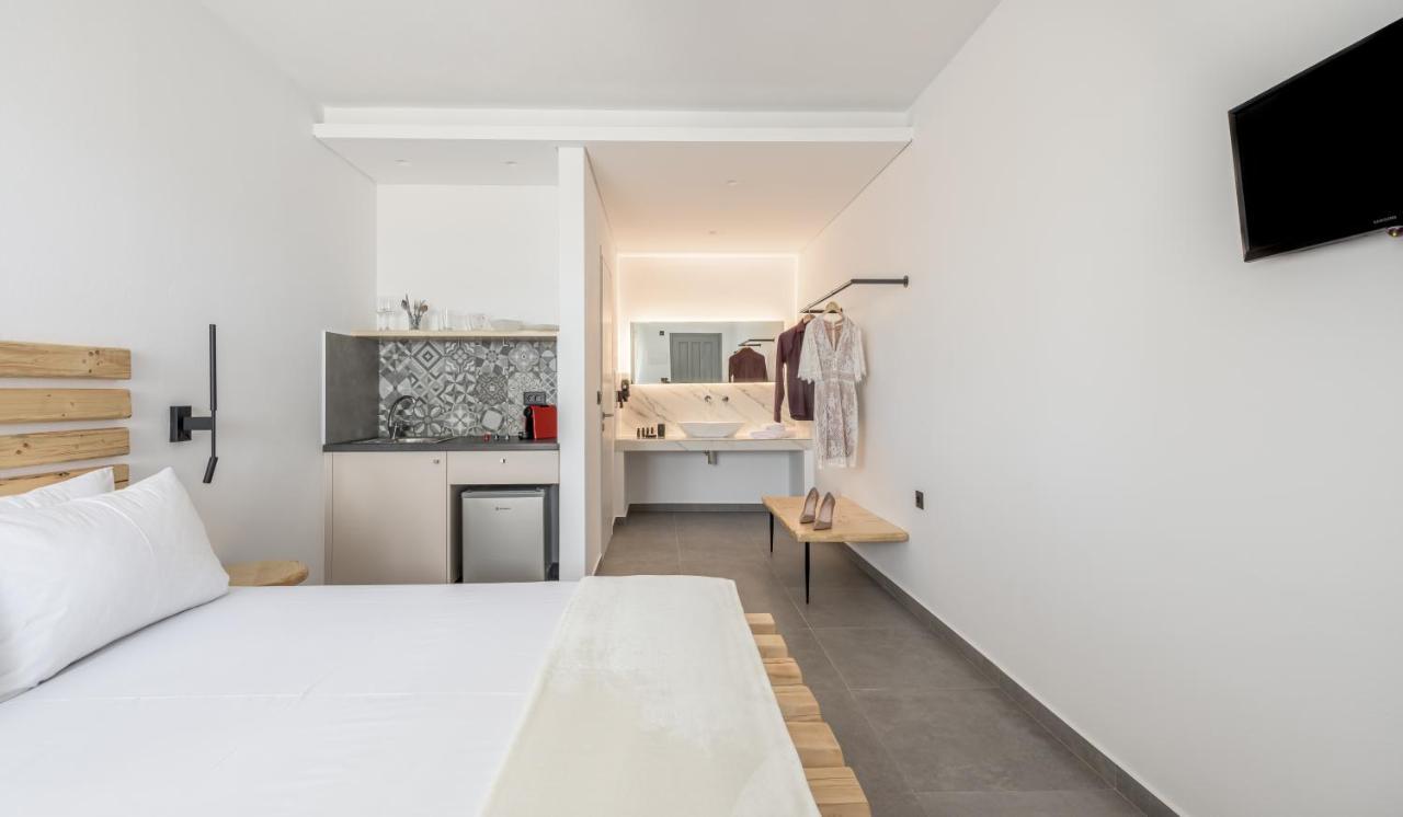 Ferienwohnung Annarita Adamantas  Exterior foto