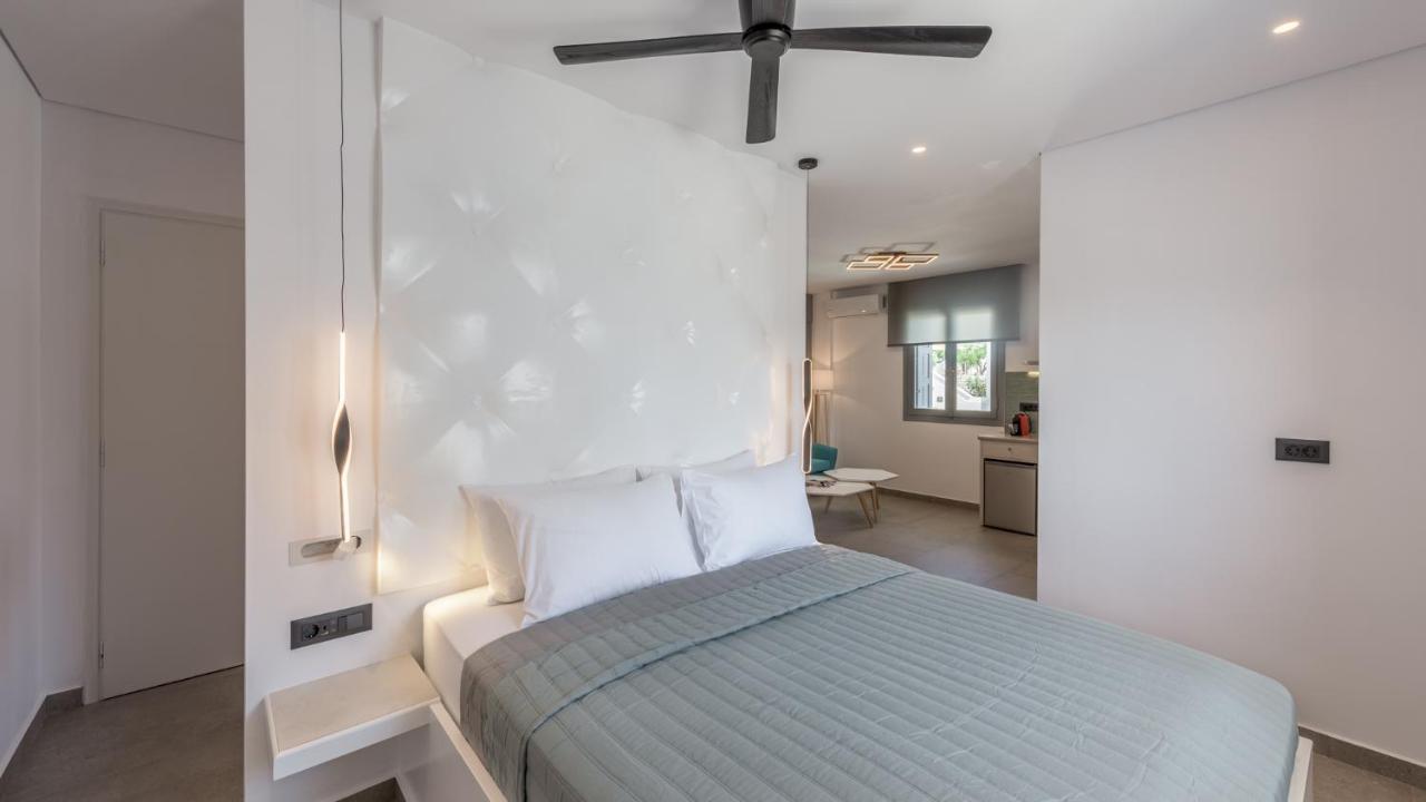 Ferienwohnung Annarita Adamantas  Exterior foto